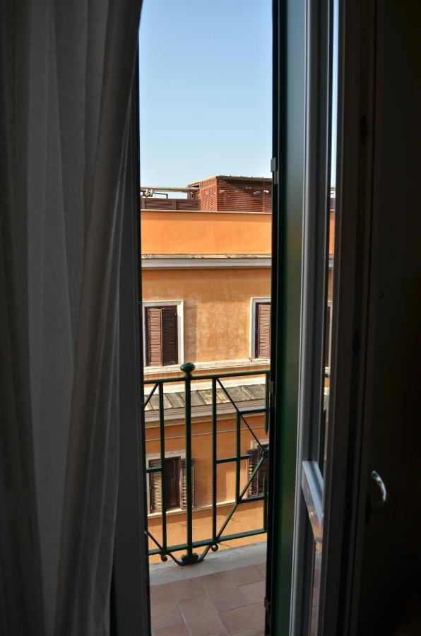 At Your Place Bed and Breakfast Roma Esterno foto